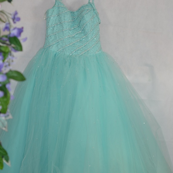 Mori Lee Sequined/beaded/Tulle Princess Dress SZ 11/12 - Picture 4 of 12